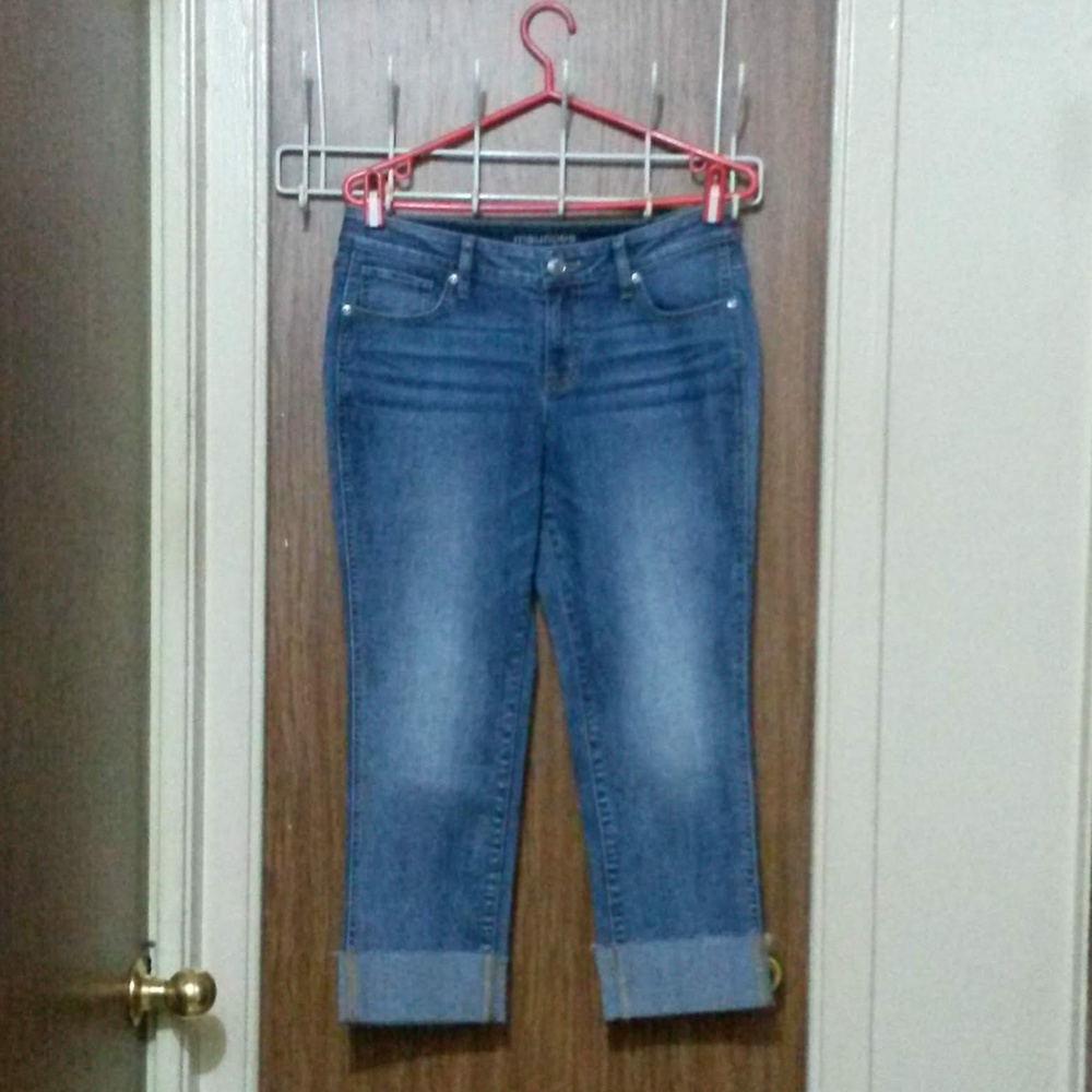 Maurices Cuffed Denim Capris